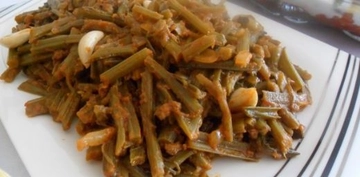 Pazı Kökü Turşusu Tarifi ve Malzemeleri